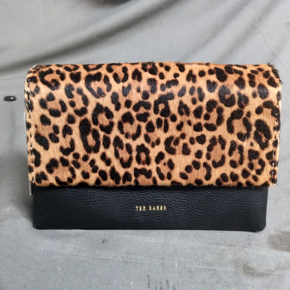 TED BAKER ALANI LEOPARD PRINT RESIN CHAIN EXOTIC CROSSBODY BAG – BLACK 