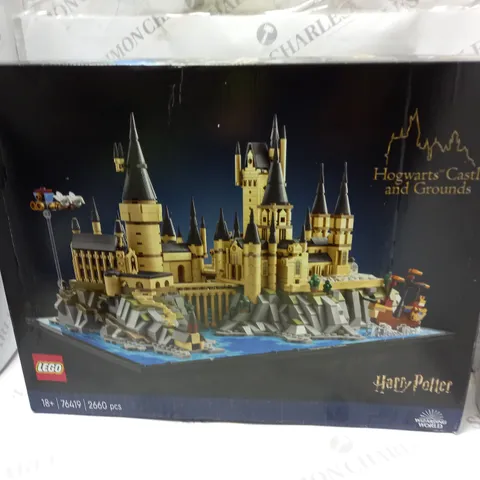 BOXED LEGO HARRY POTTER HOGWARTS CASTLE AND GROUNDS - 76419