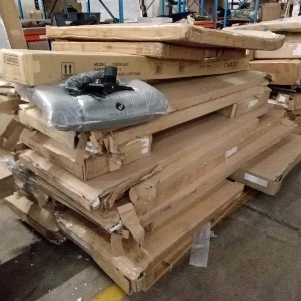 PALLET OF ASSORTED INCOMPLETE DESIGNER FURNITURE PARTS AND PIECES