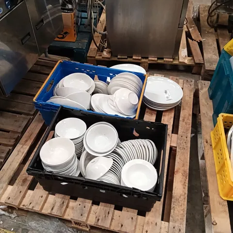 PALLET OF CATERING CROCKERY