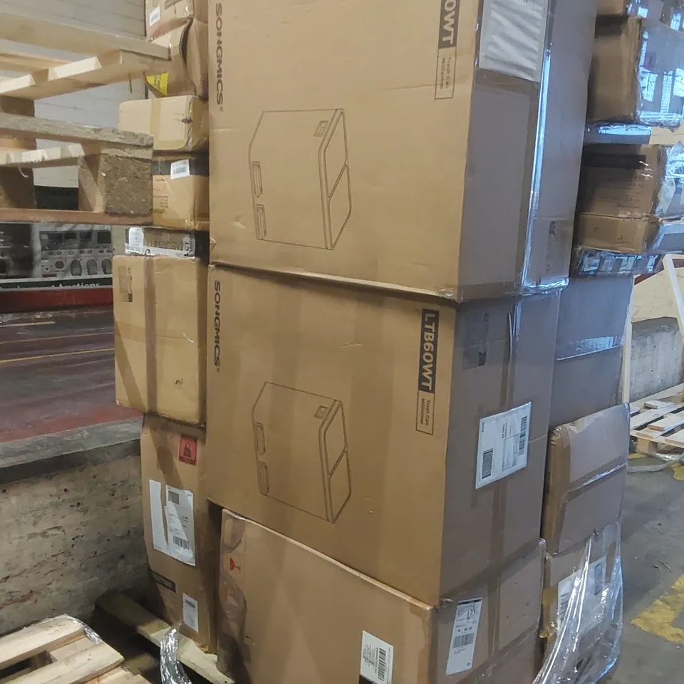 PALLET CONTAINING A LARGE QUANTITY OF ASSORTED FURNITURE ITEMS INCLUDING: BINS, OPEN WARDROBE SHELVES ECT