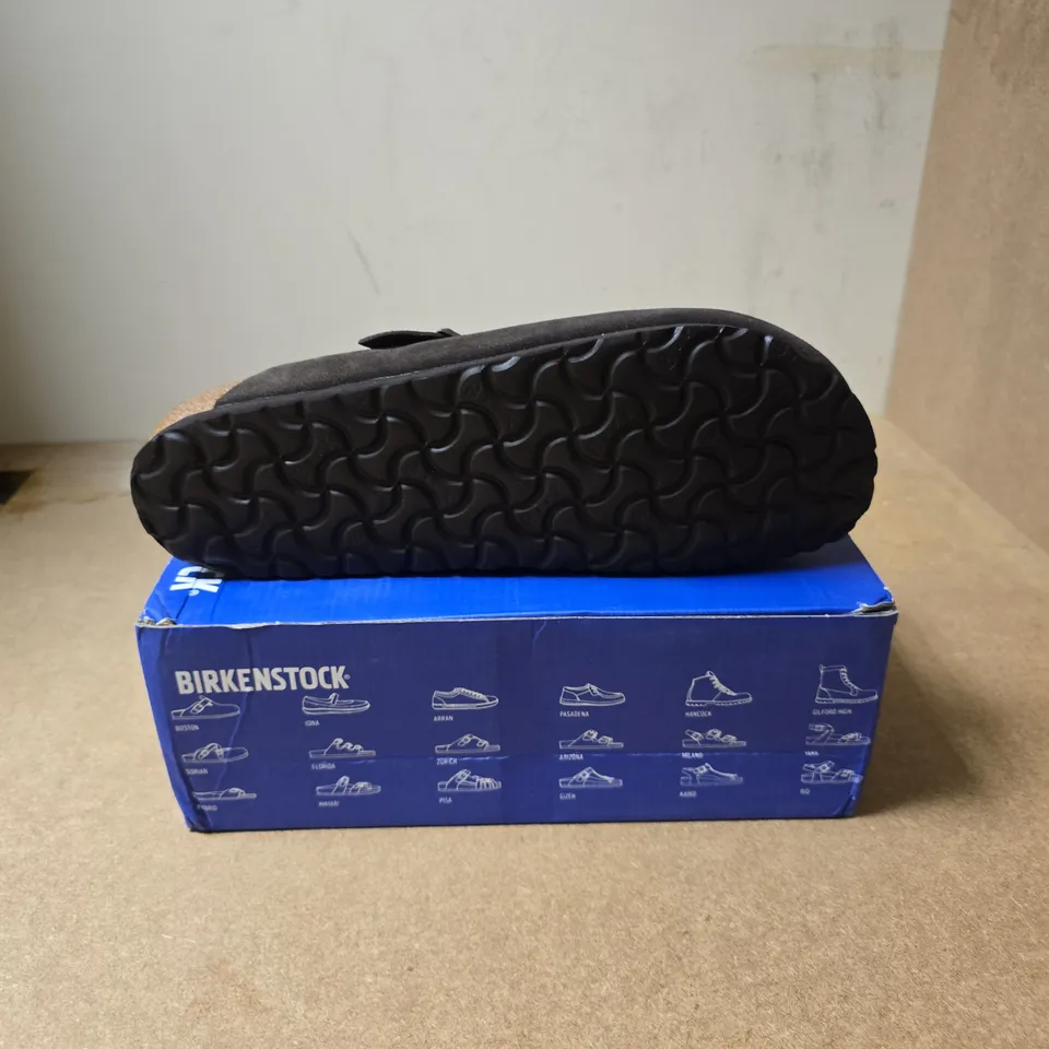 BIRKENSTOCK BOSTON BS MOCHA – BLACK SUEDE SLIP-ON CLOG, UK 9.5
