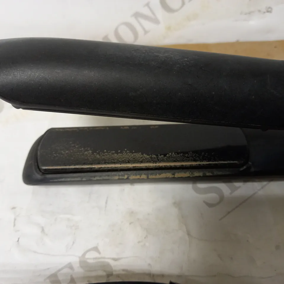 GHD PLATINUM+ HAIR STYLER/STRAIGHTENERS 