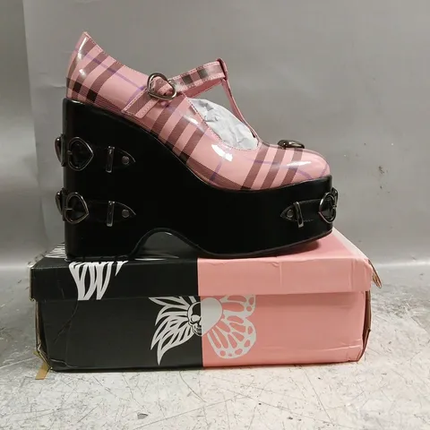 BOXED PAIR OF KOI SWEET APATHY PLAID WEDGE MARY JANES IN PINK SIZE UK 8