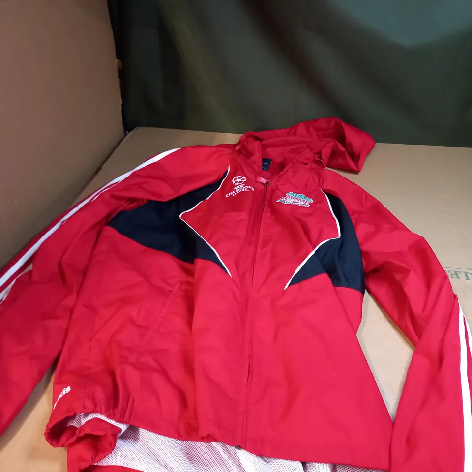 LIVERPOOL FOOTBALL CLUB TRACKSUIT TOP UK SIZE46/48