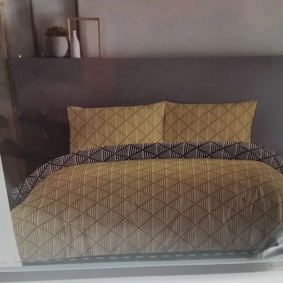 BRAND NEW FUSION PRINTED BEDDING KINGSIZE DUVET COVER SET 