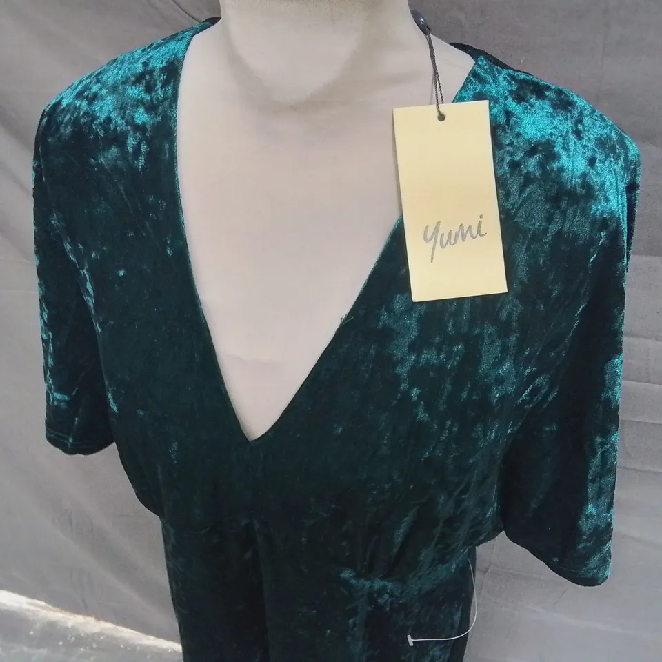 YUMI GREEN V-NECK DRESS - 14