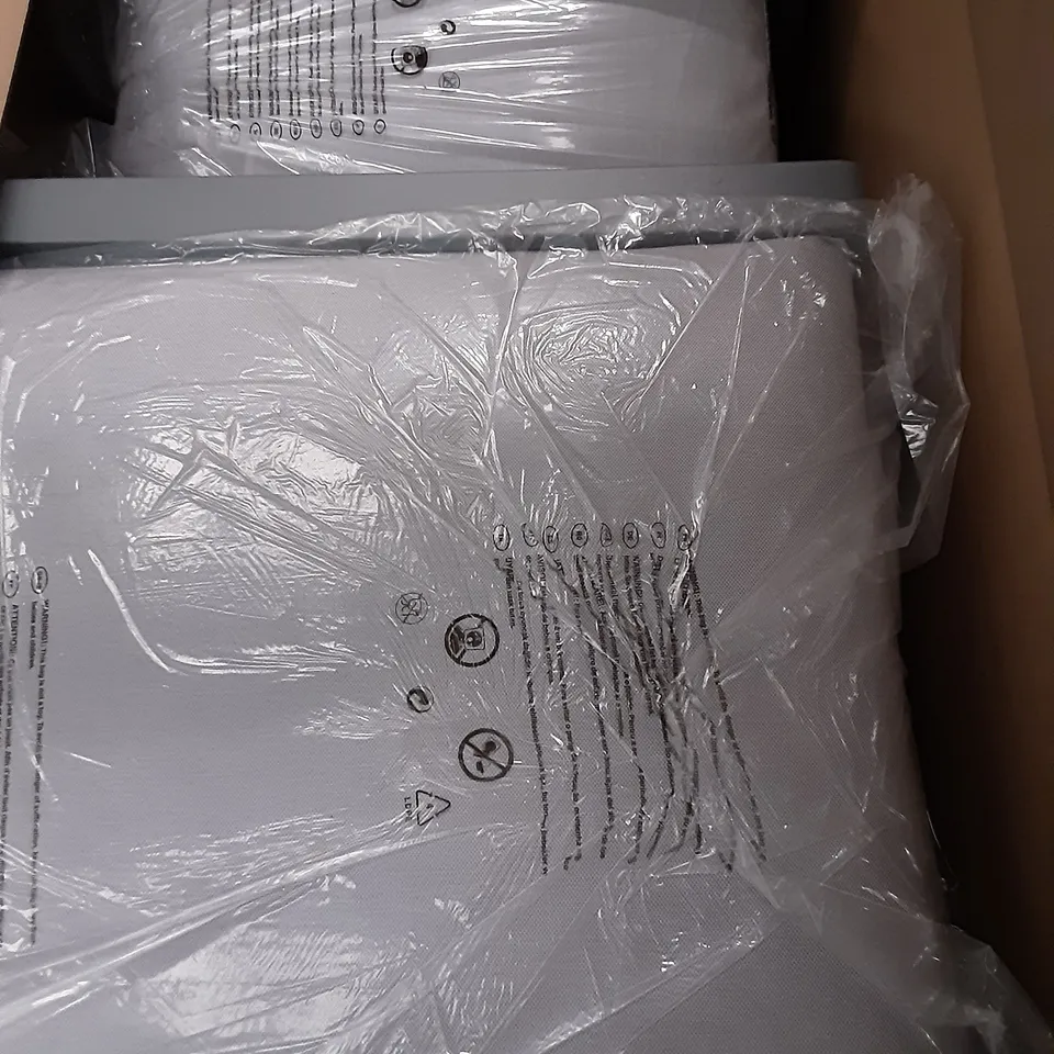 BOXED MOOREA ALUMINIUM COFFEE SET WITH CUSHION 