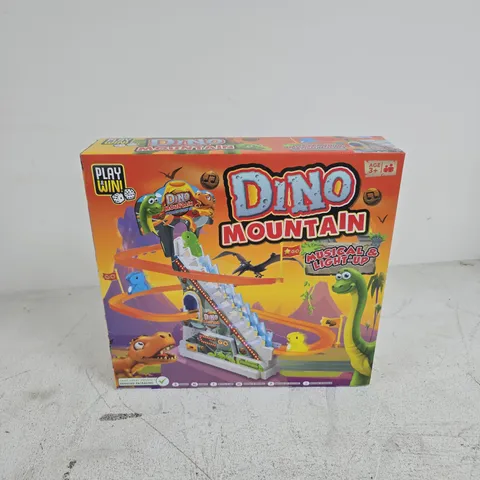 BOXED PLAY & WIN DINO MOUNTAIN 