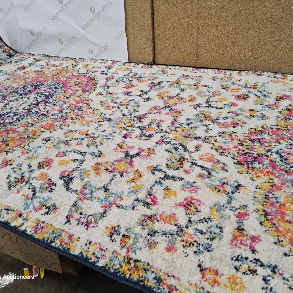 NOEL CENTREVIEW POWER LOOM FUSCHIA RUG 80 × 230