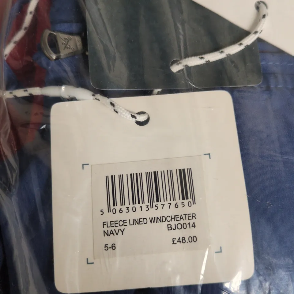 CREW CLOTHING COMPANY FLEECE-LINED WINDCHEATER – NAVY – UK 5-6 (SHOWERPROOF)