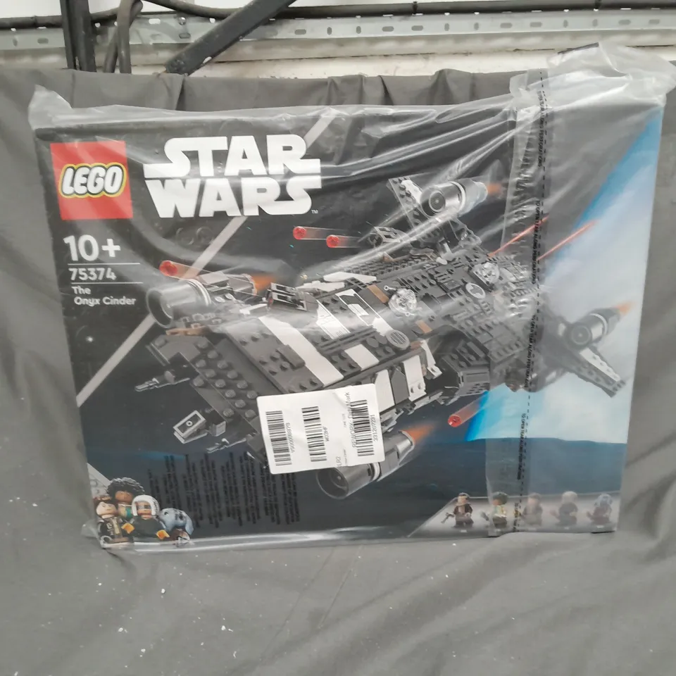 BOXED LEGO STAR WARS SKELETON CREW THE ONYX CINDER 75374