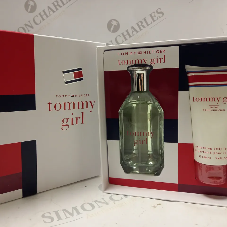 BOXED TOMMY HILFIGER TOMMY GIRL EAU DE TOILETTE GIFT SET