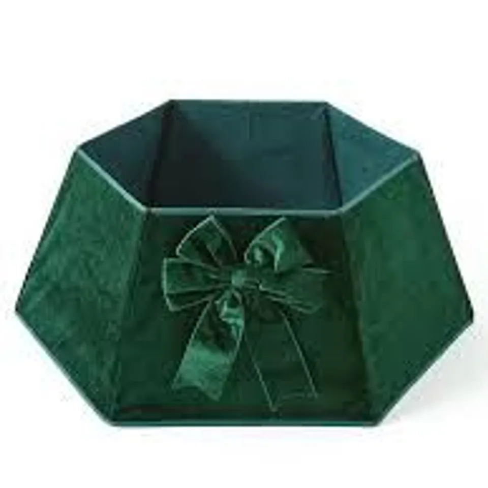 GREEN VELVET TREE SKIRT WITH BOW DETAIL