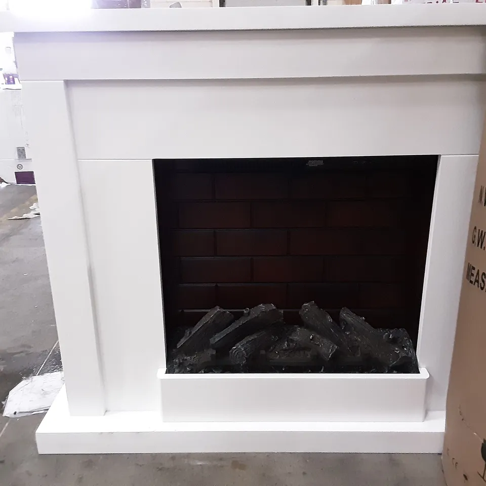 ELECTRIC FIRE PLACE