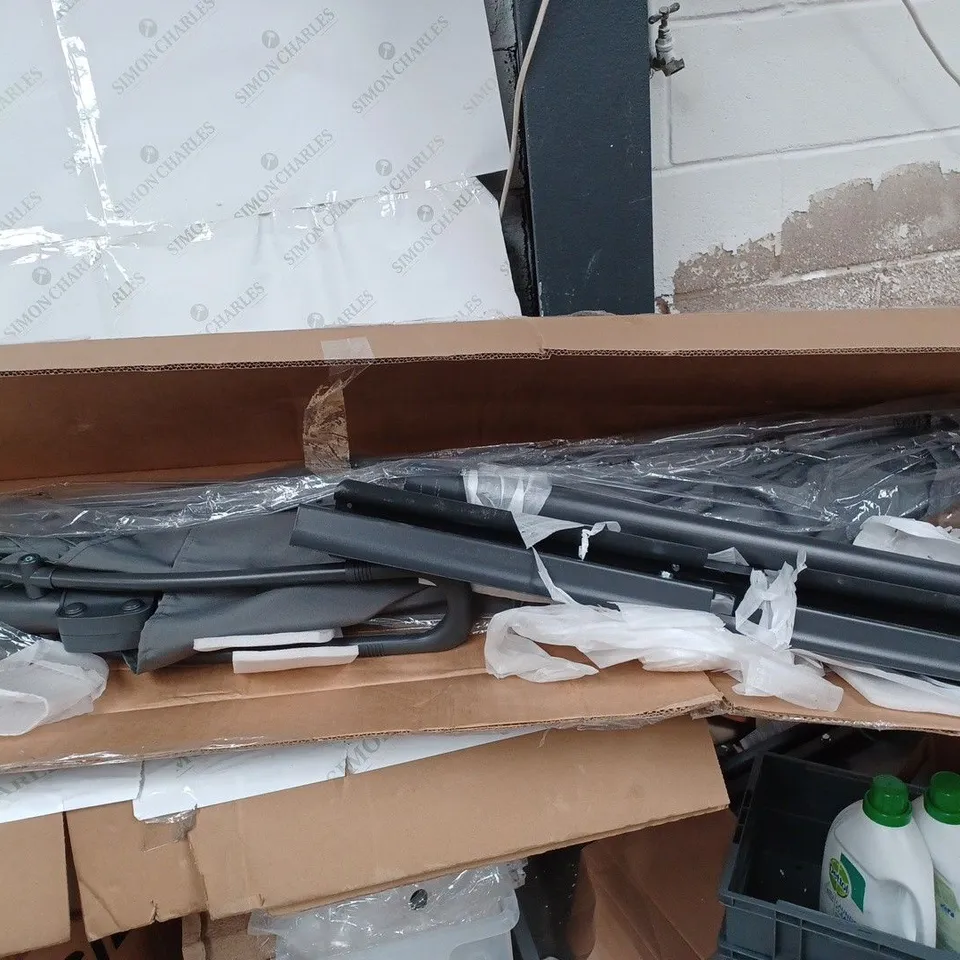 INNOVATORS EASY UP 2.7M UMBRELLA- GRAPHITE - COLLECTION ONLY