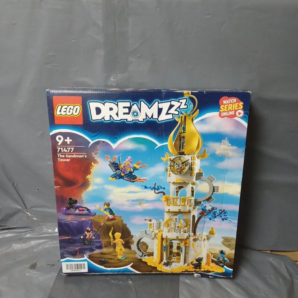 BOXED LEGO DREAMZZ THE SANDMANS TOWER SET - 71477