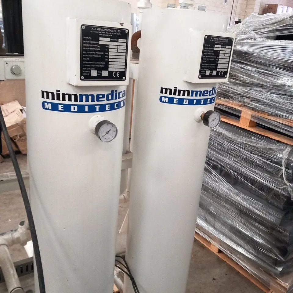 MIM MEDICAL MEDITECH VACUUM DRYER 