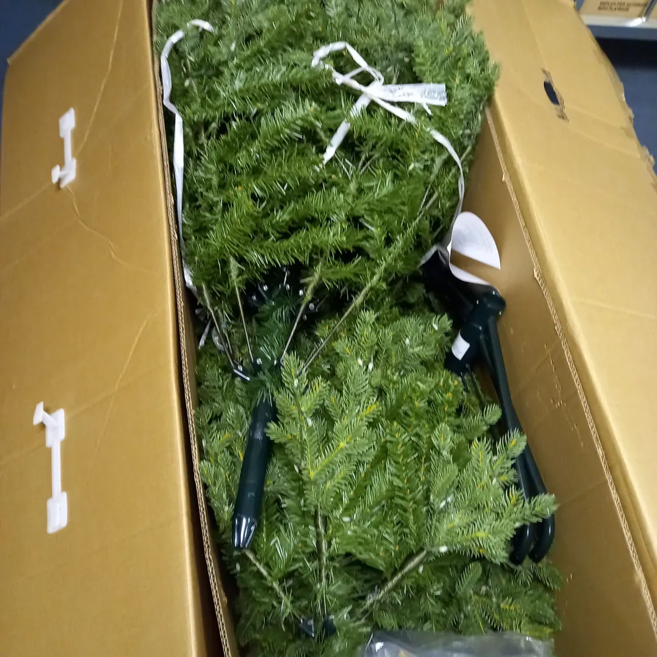 PRELIT CHRISTMAS TREE 8 FT -collection only