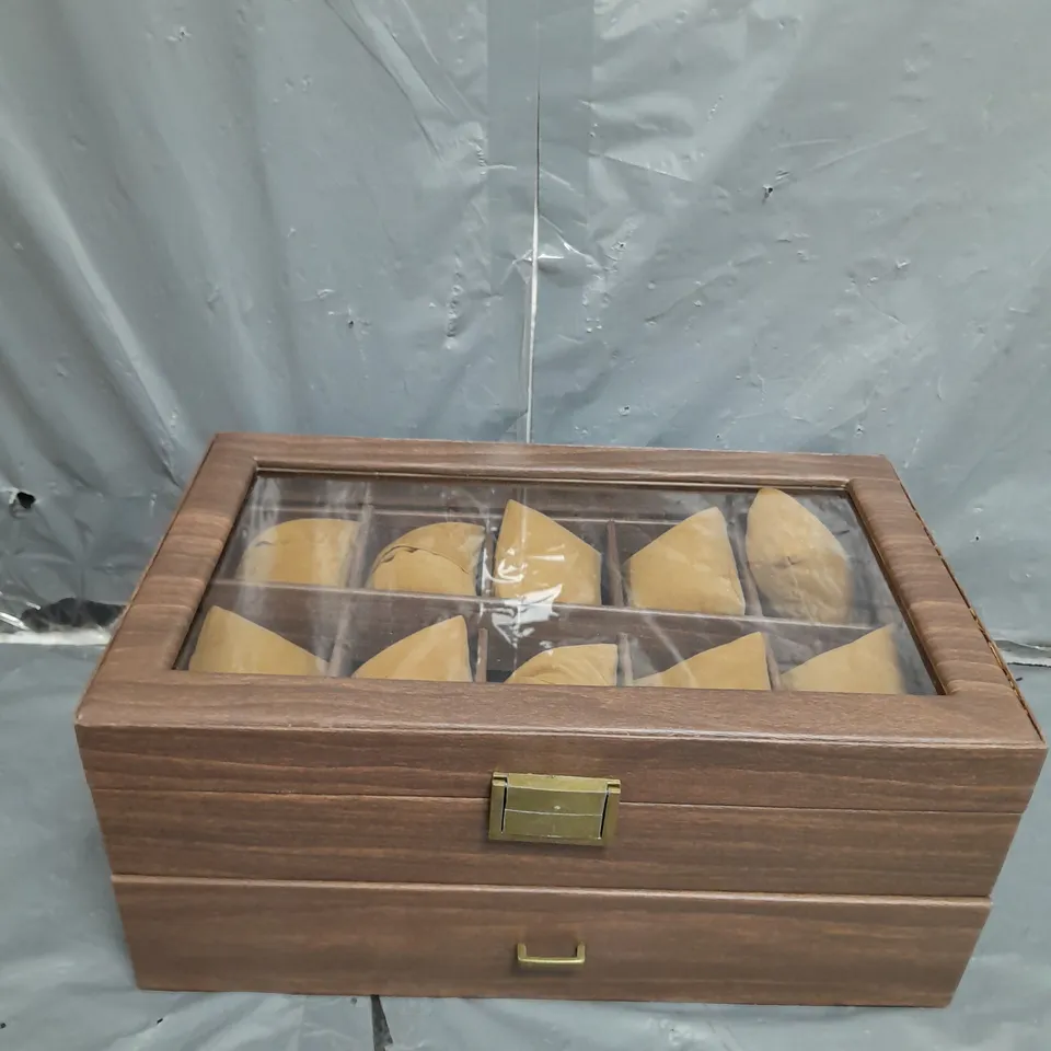 WOODEN WATCH STORAGE BOX 