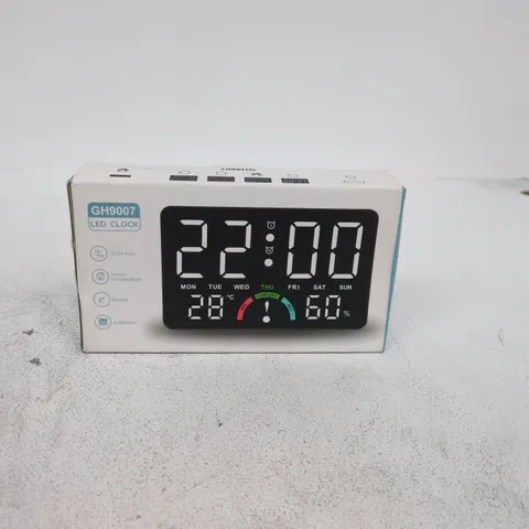 GH9007 LED CLOCK – BOXED WITH CALENDAR, TEMP & HUMIDITY