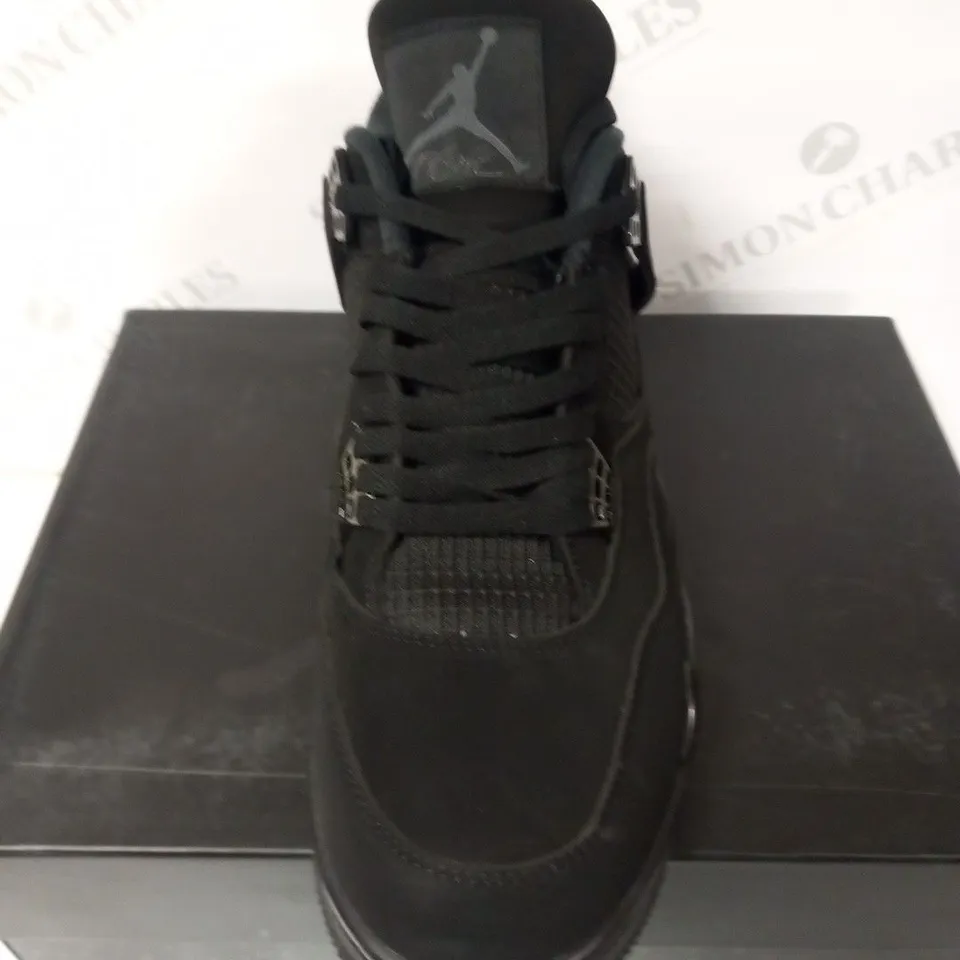 BOXED NIKE AIR JORDAN 4 RETRO SIZE 12
