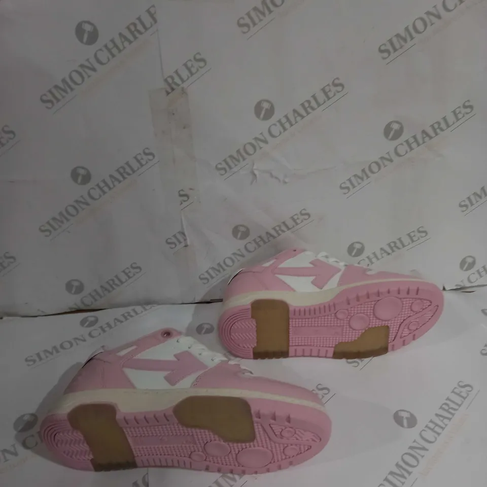 UNBOXED PAIR OF PINK OFF WHITE C/O VIRGIL ABLOH "40"
