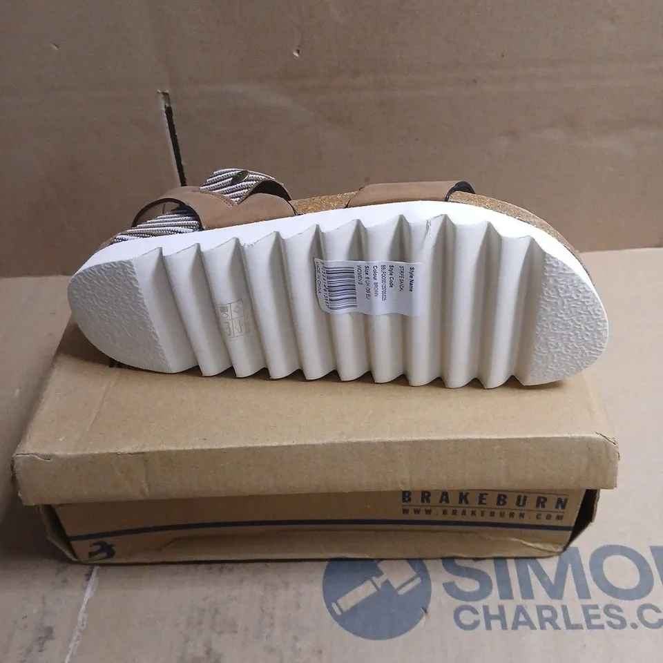 BRAKEBURN WOMEN'S SANDALS – BROWN LEATHER STRAPS WITH STRIPED FABRIC STRAP BOXED SIZE 6