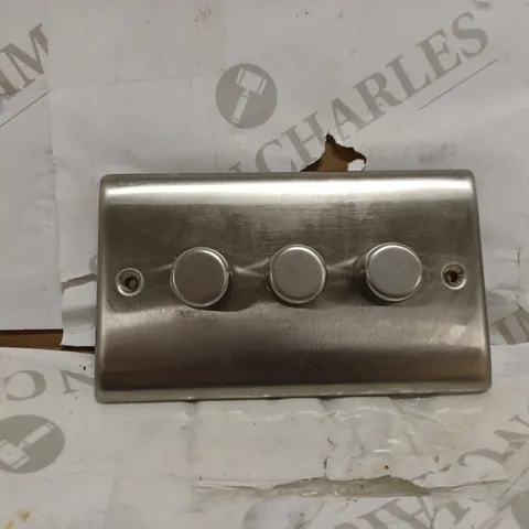 BG ELECTRICAL NBS83P-01 TRIPLE INTELLIGENT DIMMER LIGHT SWITCH