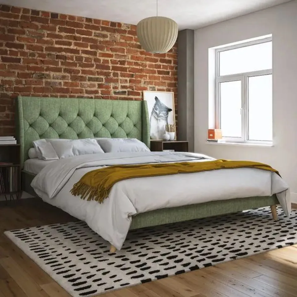 BOXED NOVOGRATZ HER MAJESTY LINEN BED FRAME, KING SIZE - GREEN (1 BOX)