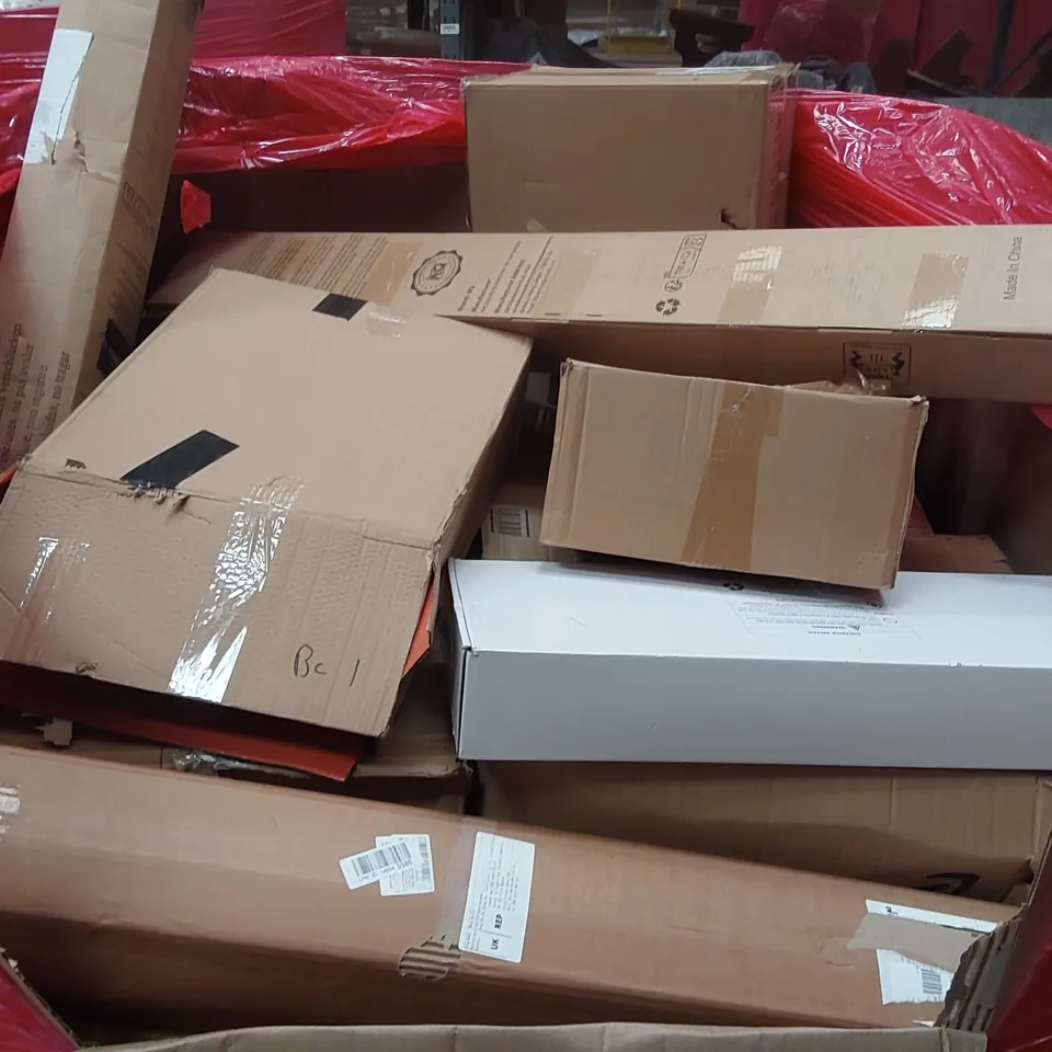 PALLET OF ASSORTED ITEMS INCLUDING: SHOWER MIXER SYSTEM, DOG BOOSTER SEAT, LIGHTED ARTIFICIAL BIRCH TREE, PULL OUT CABINET ORGANIZER, WHEELED TROLLEY CART ECT
