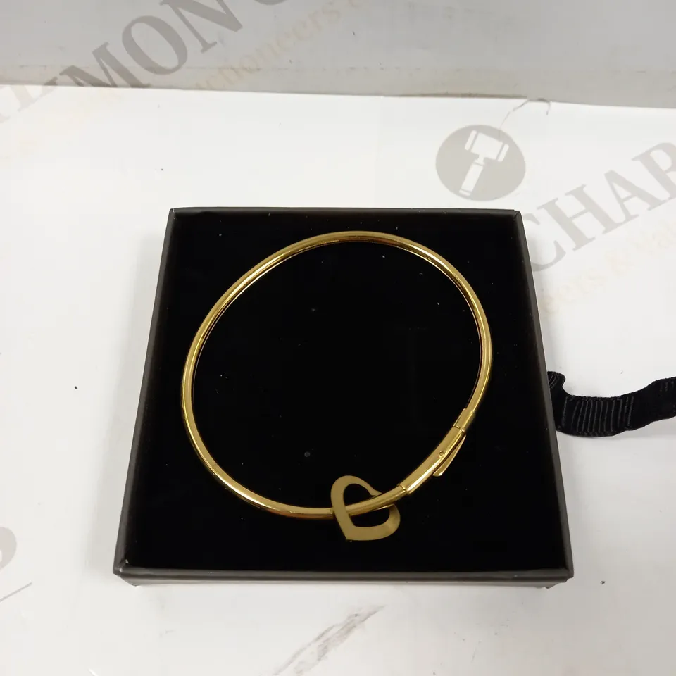 ONECKLACE GOLD EFFECT HEART BANGLE 
