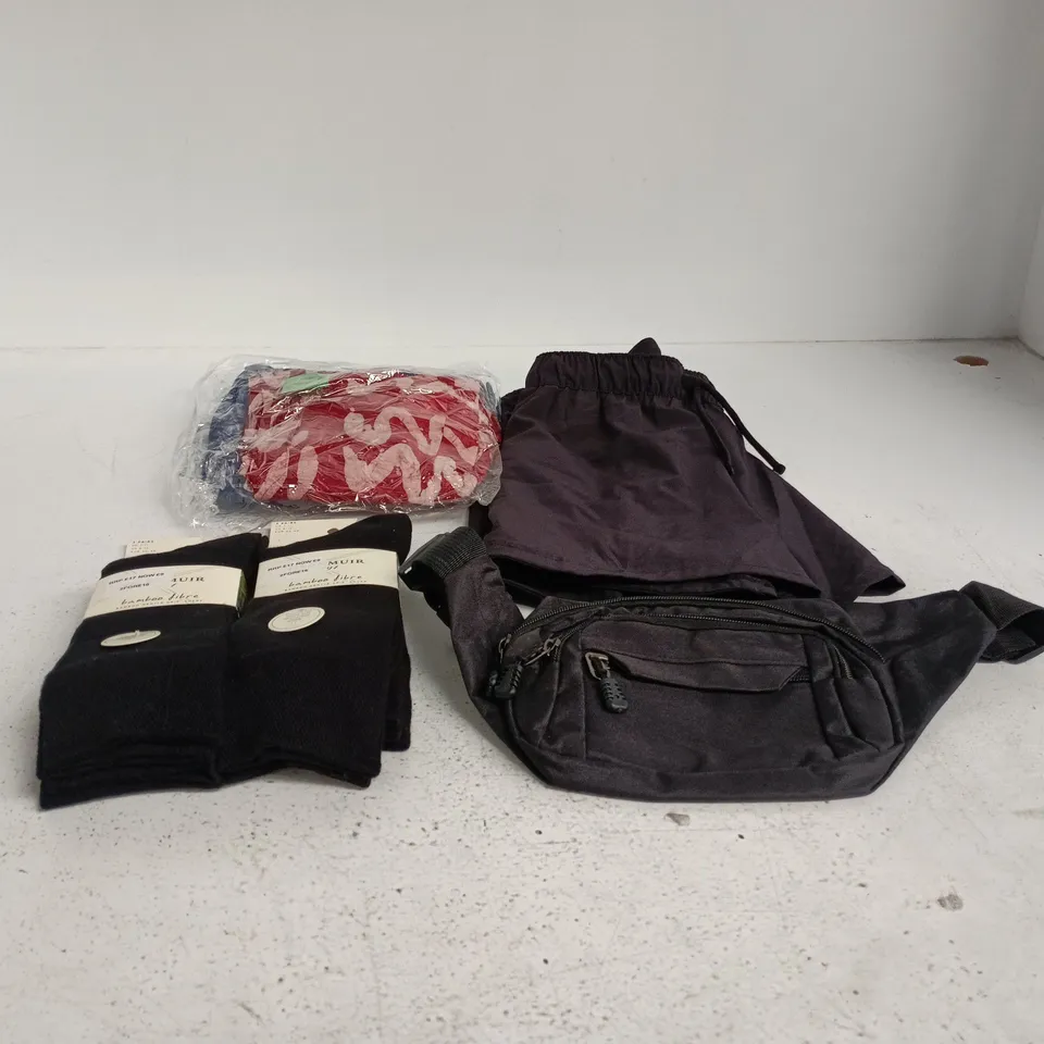 BOX OF APPROXIMATELY 30 ASSORTED CLOTHING ITEMS TO INCLUDE GLENMUIR SOCKS, DECATHLON SHORTS ETC