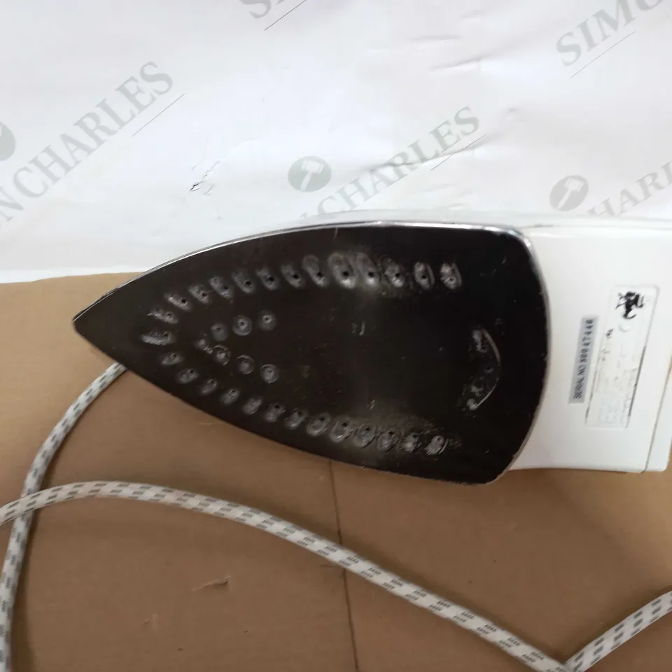 MORPHY RICHARDS TURBOSTEAM IRON