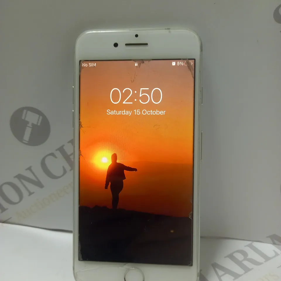 APPLE IPHONE 7 (A1778) SMARTPHONE