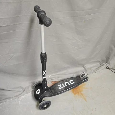 ZINC 3 THREE WHEELED SCOOTER IN BLACK - COLLECTION ONLY