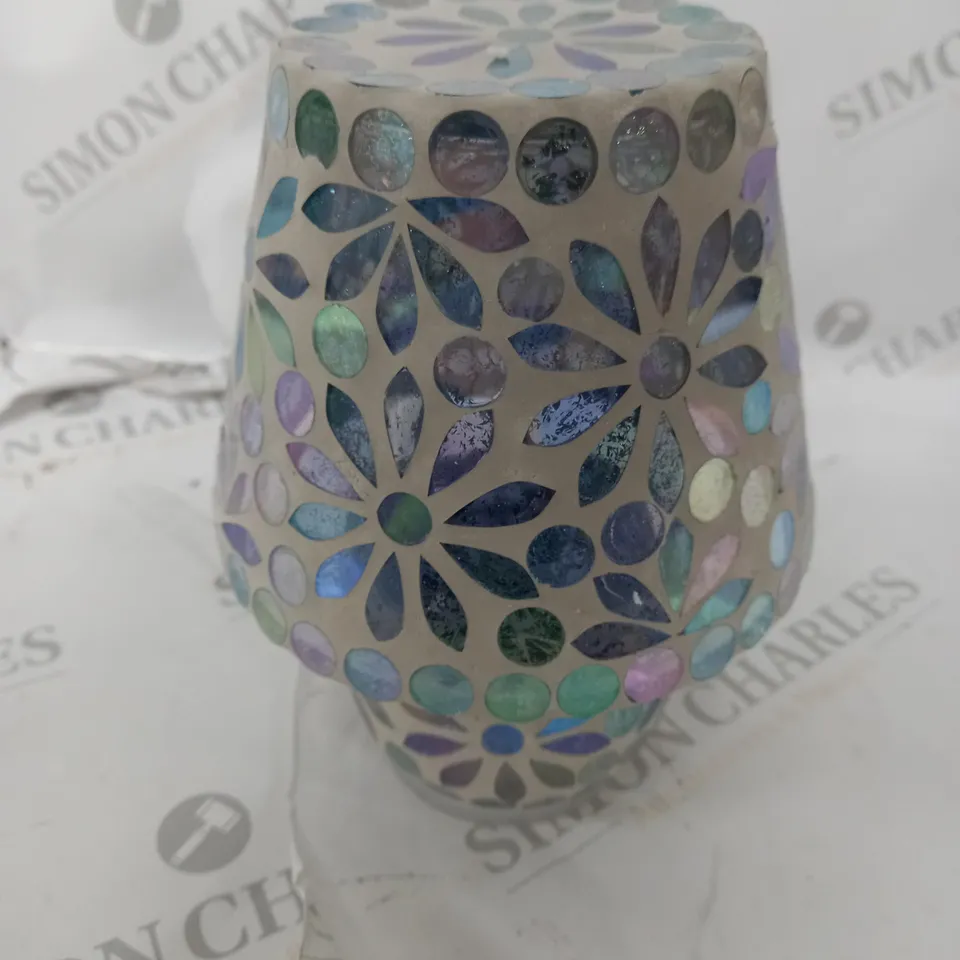 GARDEN REFLECTIONS MOSAIC LED FLOWER BALL LAMP 20CM