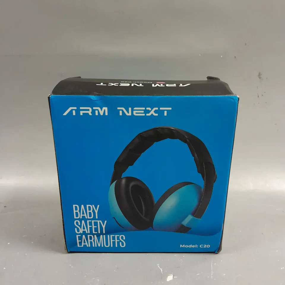 BOXED ARM NEXT C20 BABY SAFETY EARMUFFS 