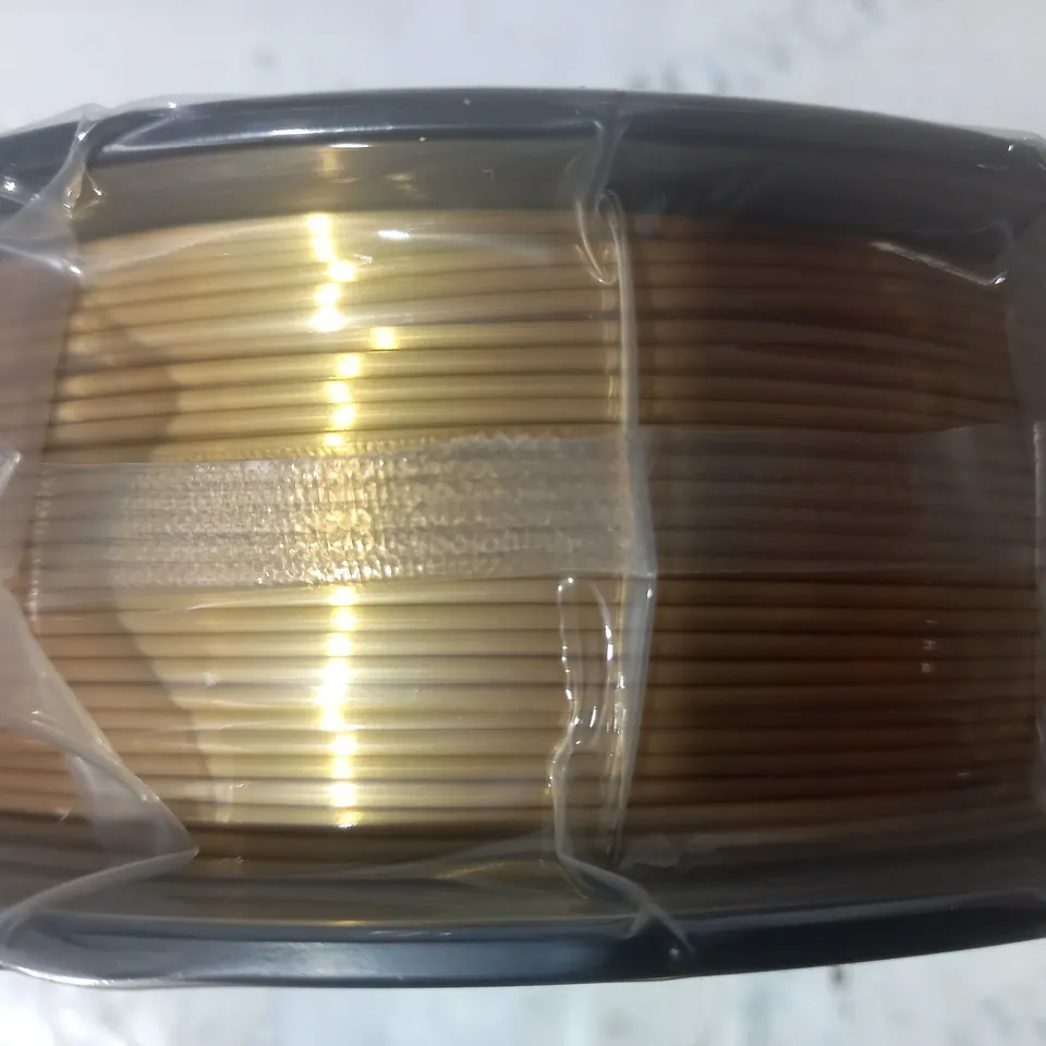 BOXED GEEETECH 3D PRINTER FILAMENT IN SILK GOLD