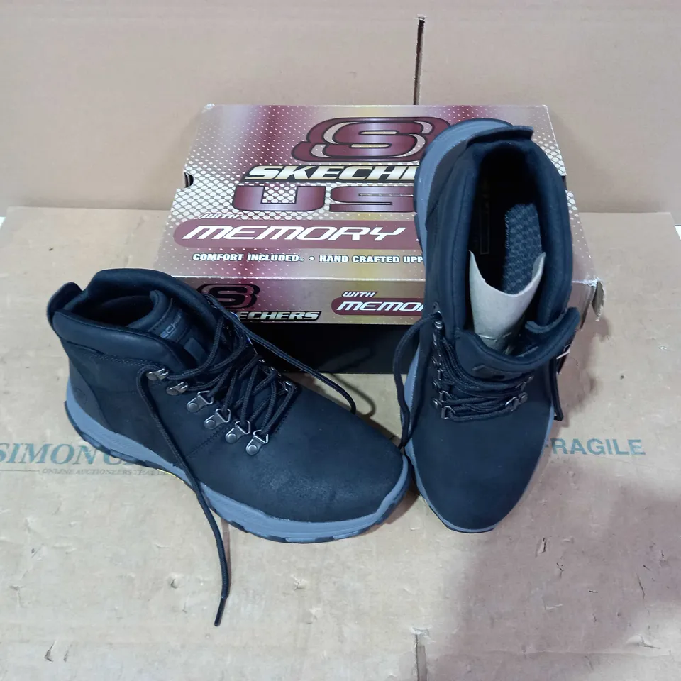 BOXED PAIR OF SKECHERS - SIZE 9