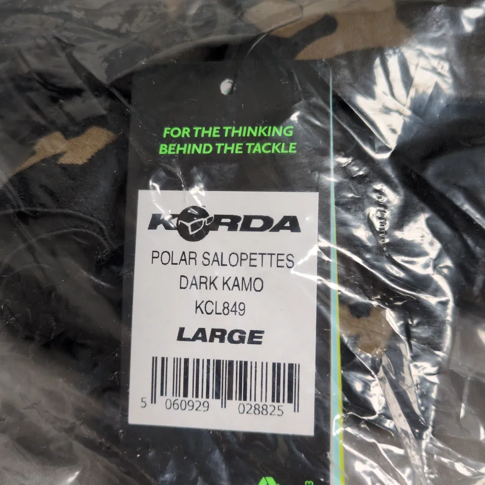 KORDA POLAR SALOPETTES DARK KAMO LARGE BAGGED WITH TAGS