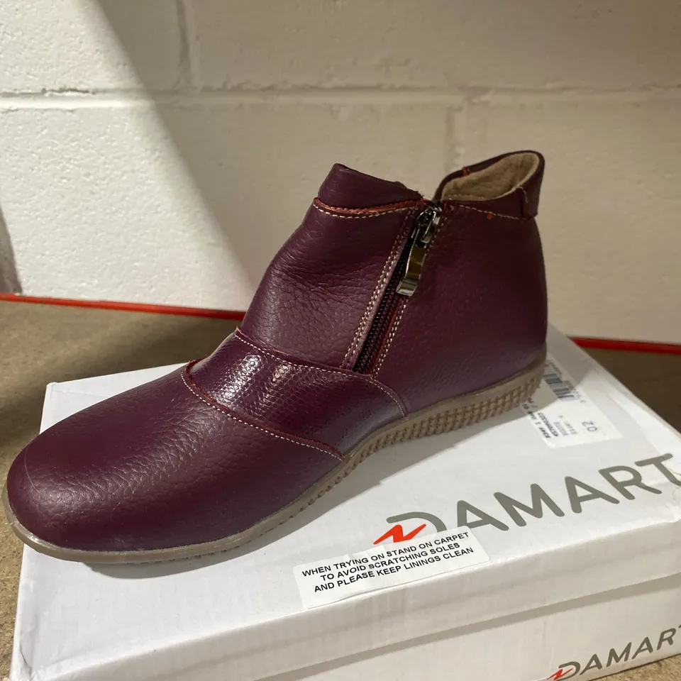 BOXED PAIR OF DAMART PURPLE SHOES SIZE 37