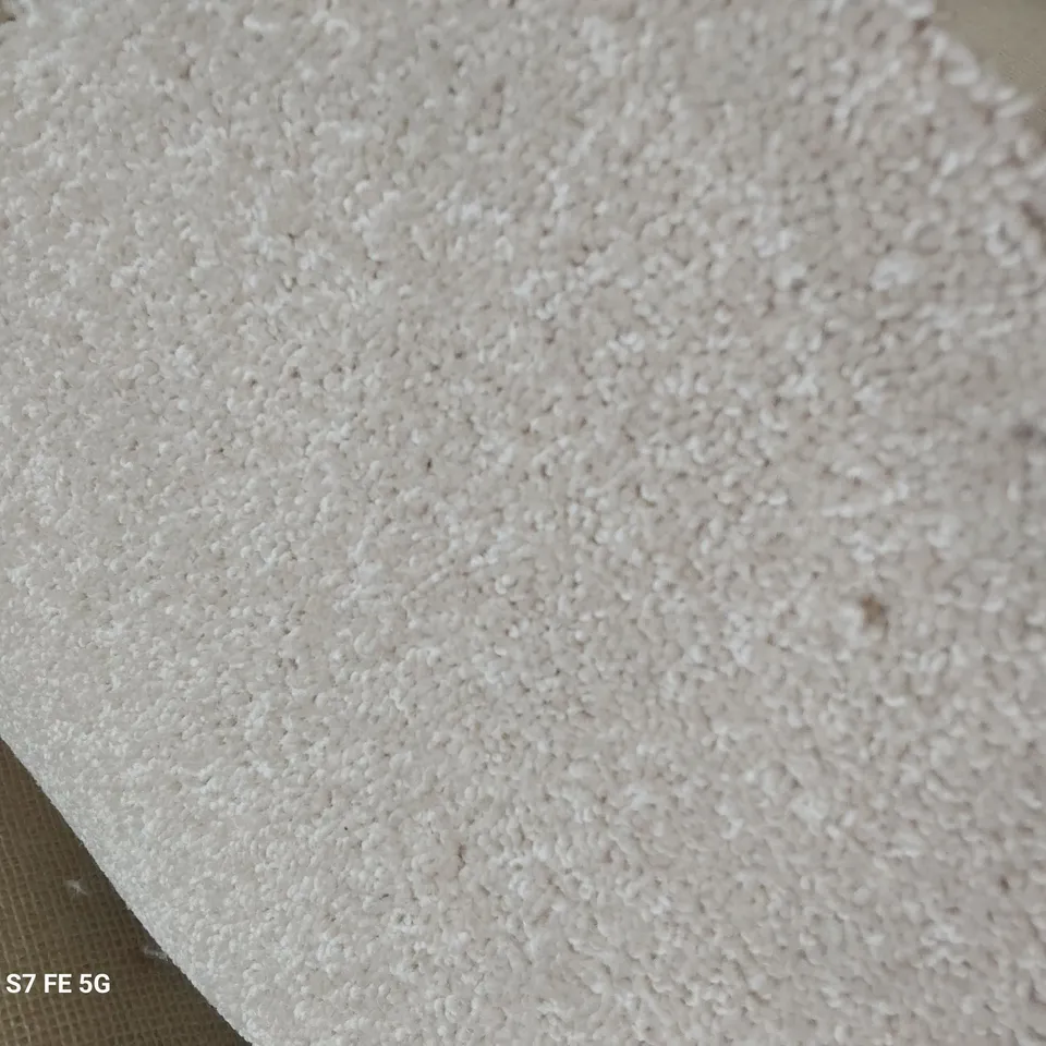 ROLL OF QUALITY DIMENSIONS 50 24 CARPET APPROXIMATELY 5M × 2.68M