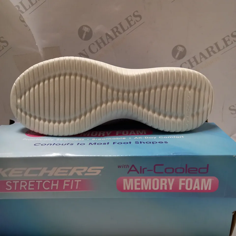 SKECHERS ULTRA FLEX GREY TRAINERS - SIZE 4
