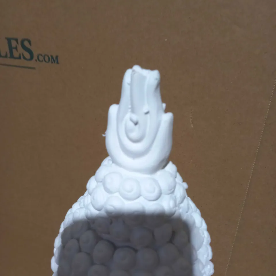 KELLY HOPPEN INDOOR OUTDOOR LARGE BUDDHA STATUE - WHITE