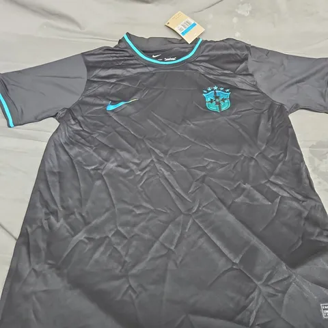 BRAZIL FC LIMITED EDITION JERSEY - SIZE M 