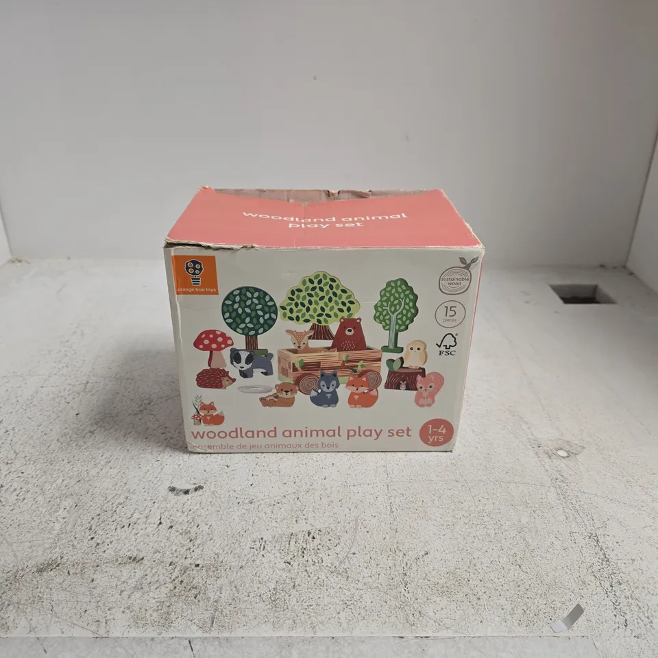 WOODLAND ANIMAL PLAY SET BOXED