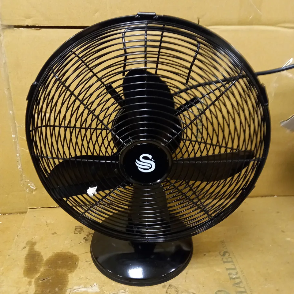 SWAN 12 INCH DESK FAN - BLACK RRP £24.99
