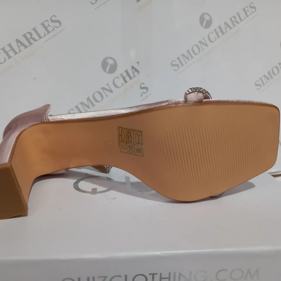 boxed quiz clothing champagne pink heels - size uk 6