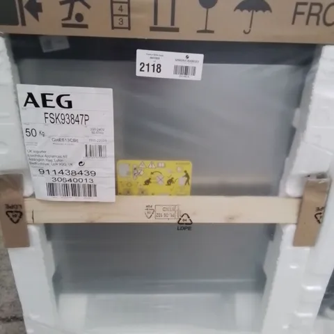 AEG INTEGRATED DISHWASHER 12 PLACES Model FSS82827P